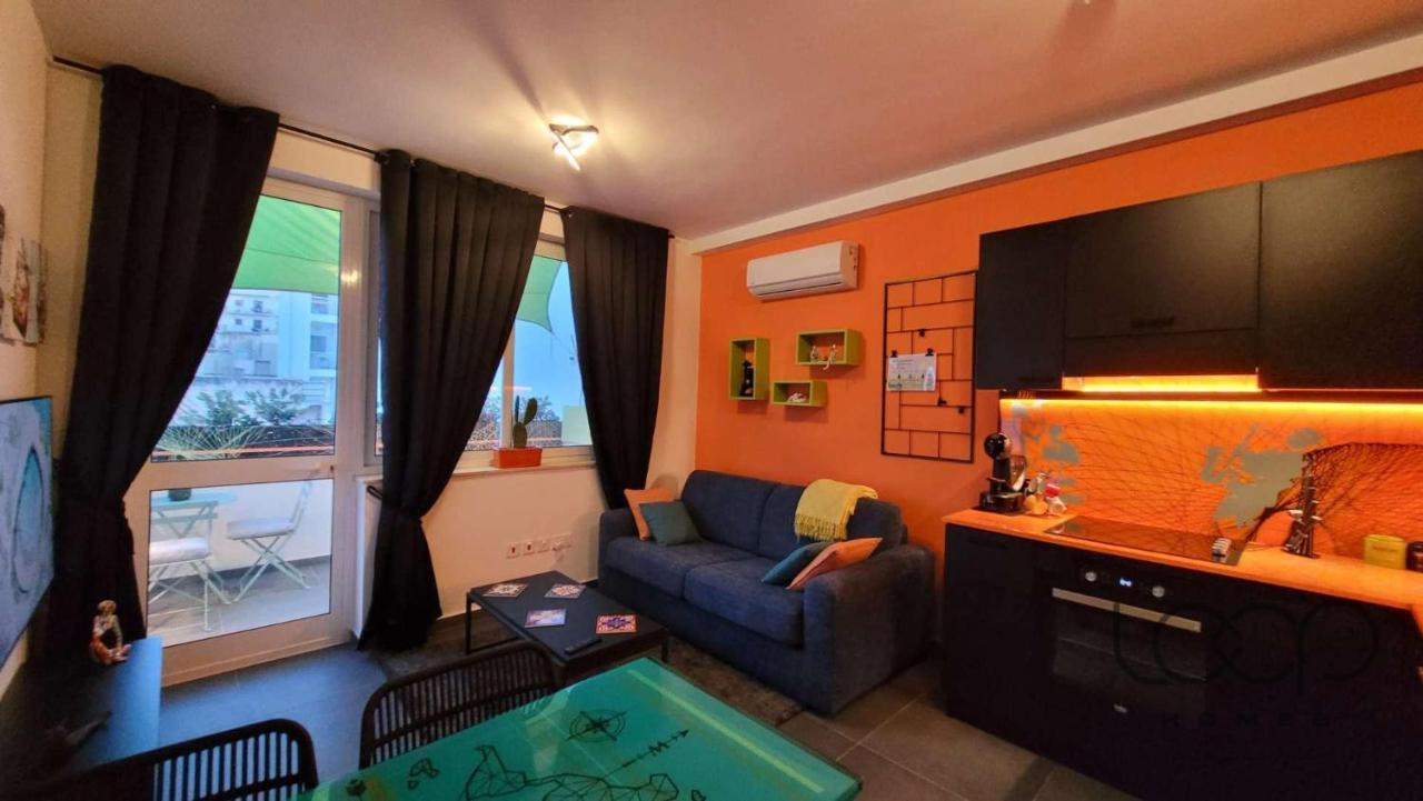 סיינט פול ביי Modern - 50 M From Sea - Free Wi-Fi - Super Cool - Terrace - Fully Air-Conditioned מראה חיצוני תמונה