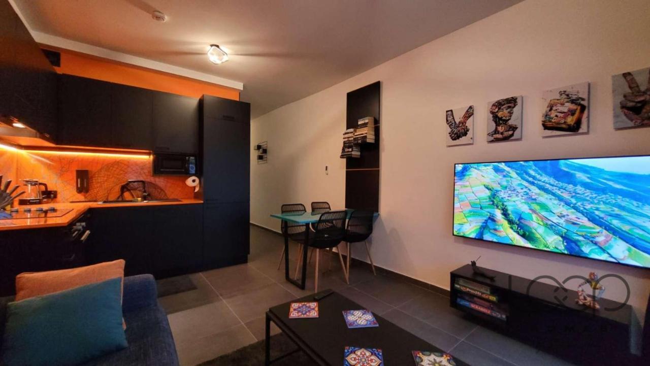 סיינט פול ביי Modern - 50 M From Sea - Free Wi-Fi - Super Cool - Terrace - Fully Air-Conditioned מראה חיצוני תמונה