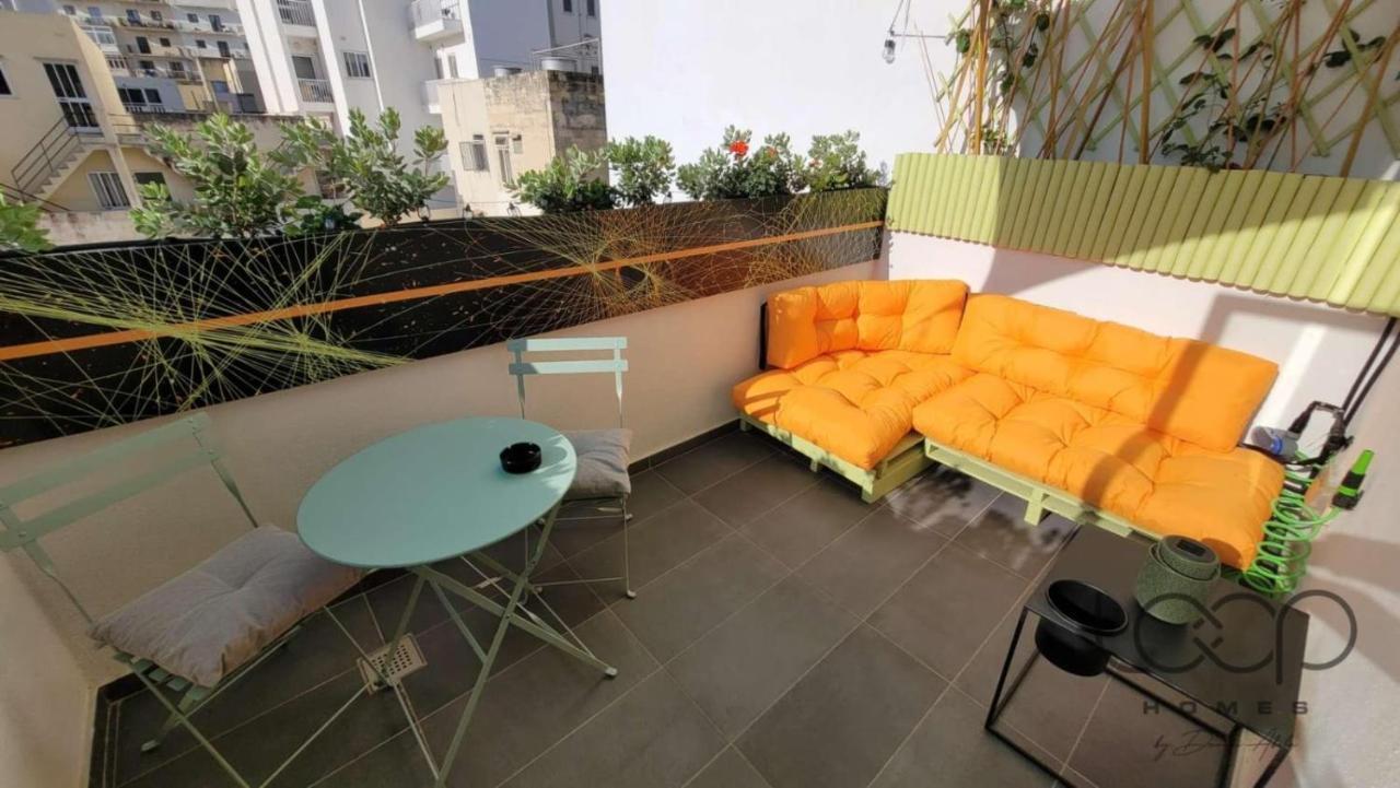 סיינט פול ביי Modern - 50 M From Sea - Free Wi-Fi - Super Cool - Terrace - Fully Air-Conditioned מראה חיצוני תמונה
